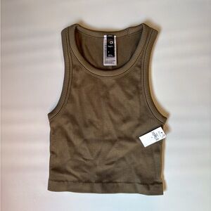 Gap Fit Athletic Top